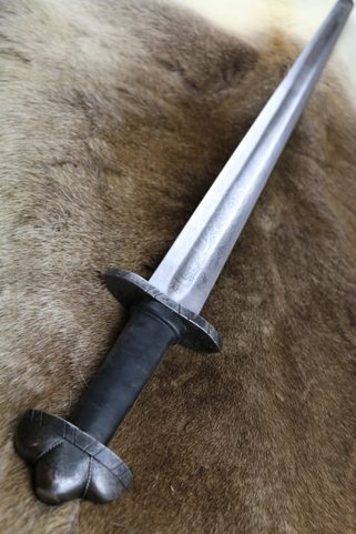 GARTH - LEPTANÝ VIKINSKÝ MEČ TUPÝ