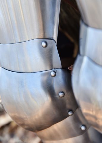 STŘEDOVĚKÁ ZBROJ - NOHY, 1,2 MM