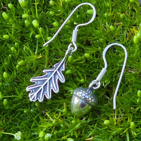 DUBOVÝ LIST A ŽALUD, STŘÍBRNÉ NÁUŠNICE, AG 925