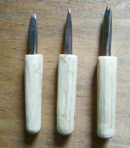 VYKRUŽOVACÍ NÁSTROJ, RYTÍ DO KOSTI A PAROHU