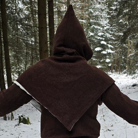 VIKINGSKÁ KÁPĚ, PODŠITÁ, VLNA A LEN
