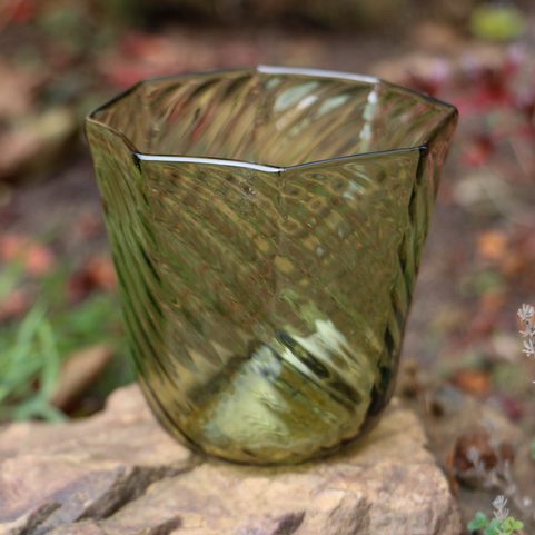 SKLENICE NORWICH, ANGLIE XV. STOLETÍ