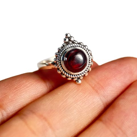 ANTONIA, PRSTEN, GRANÁT STŘÍBRO 925/1000