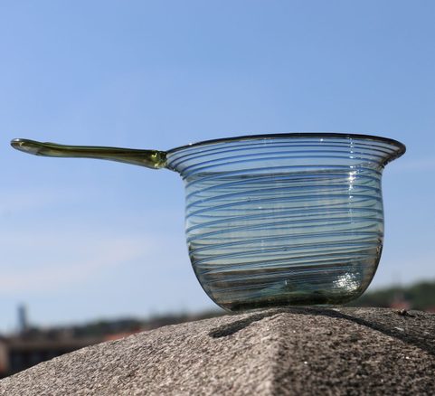 ŘÍMSKÁ SKLENĚNÁ NÁDOBA