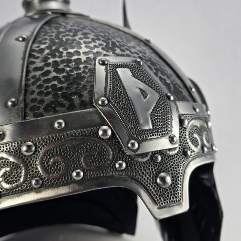 THOR, RUČNĚ VYRÁBĚNÁ FANTASY PŘILBA