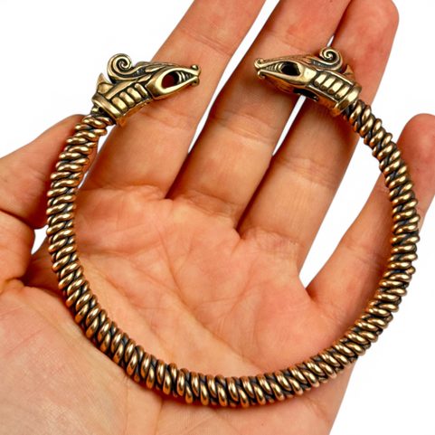 JELLING - VIKINGSKÝ DRAK, NÁRAMEK, BRONZ