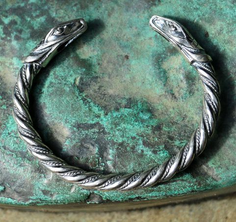 JÖRMUNGANDR, VIKINGSKÝ HAD, STŘÍBRNÝ NÁRAMEK, AG 925