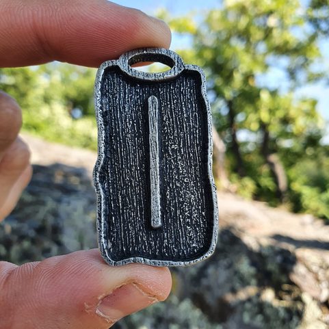 ISA - RUNOVÝ AMULET, ZINEK