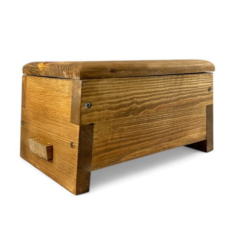 DŘEVĚNÁ HISTORICKÁ TRUHLA BEZ KOVÁNÍ