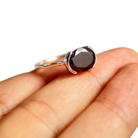 VESUVIO, PRSTEN, GRANÁT STŘÍBRO 925/1000