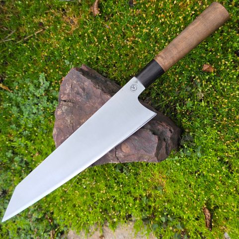 JAPONSKÝ NŮŽ KIRITSUKE NEREZOVÁ OCEL