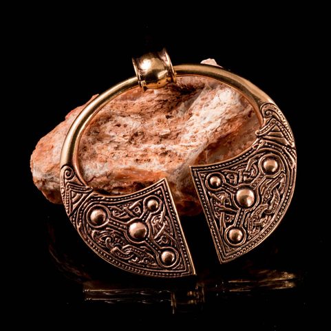 BALLYSPELLAN BROŽ, KILKENNY, IRSKO, BRONZ