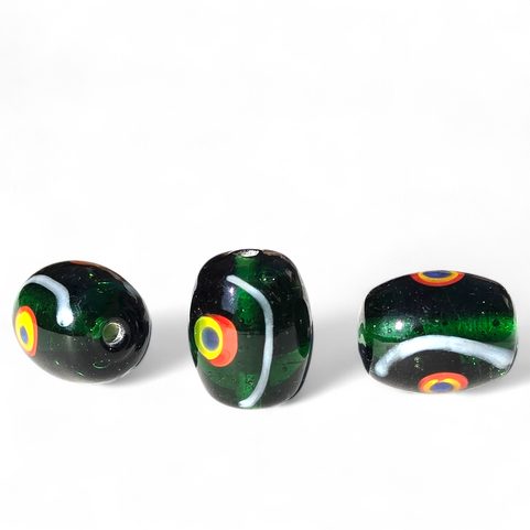 VINUTÁ PERLE, SKLENĚNÝ KORÁLEK