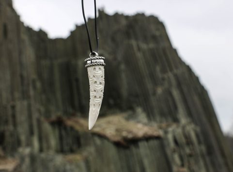 VIKINSKÁ ŠPIČKA, STŘÍBRNÝ PŘÍVĚSEK, JELENÍ PAROH, AG 925