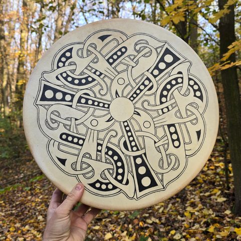 ŠAMANSKÝ BUBEN, 40 CM - VIKINGSKÝ TRISKELION