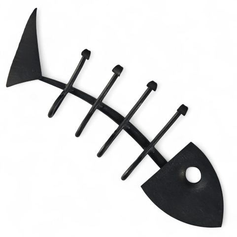 KOVANÝ VĚŠÁK, RYBA