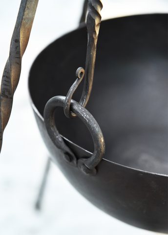 HISTORIC 7.5-LITER FIRE PIT POT