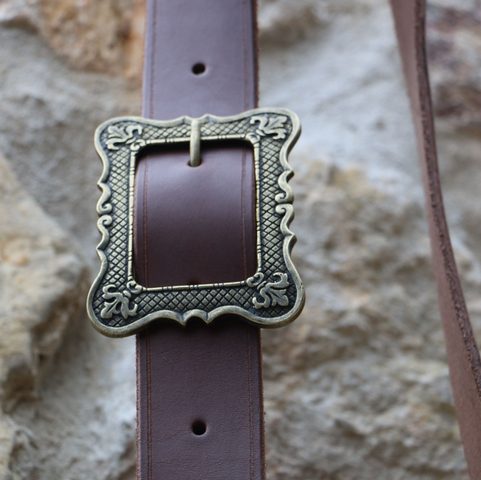 ZÁVĚSNÍK NA RAPÍR - BANDALÍR HNĚDÝ
