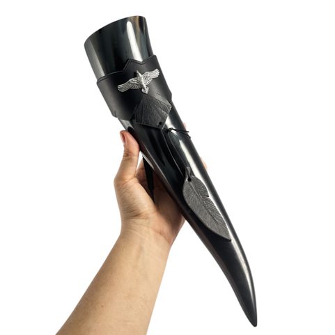 CORVUS, ROH NA PITÍ A KOŽENÝ DRŽÁK