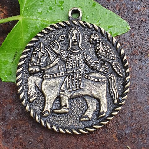 SOKOLNÍK VELKÁ MORAVA TALISMAN, ZINEK, STAROMOSAZ