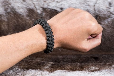 VLČÍ KŘÍŽ, PARACORD NÁRAMEK