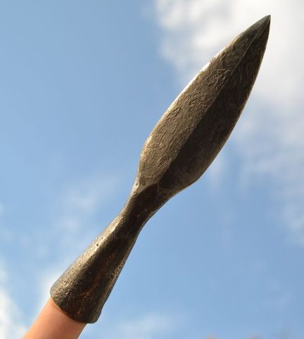 KOVANÝ OŠTĚP, OSTRÁ REPLIKA