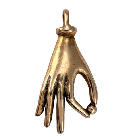 RUKA S KULIČKOU, ŘÍMSKÝ AMULET, LIMES ROMANUS, BRONZ