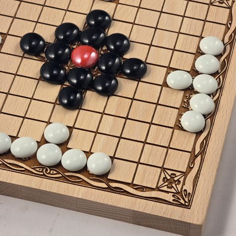 HNEFATAFL - VIKINSKÉ ŠACHY S HRACÍMI KAMENY - SKLO