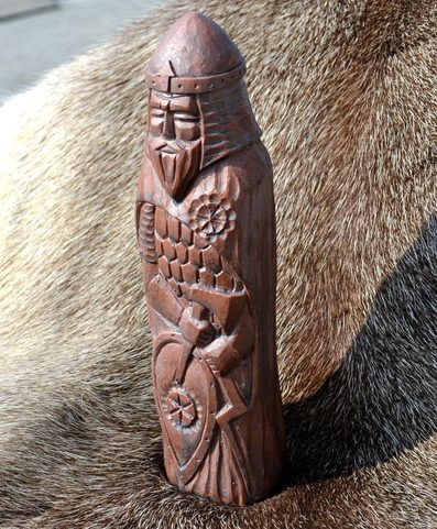 PERUN, SLOVANSKÝ BŮH, UMĚLÝ KÁMEN - HNĚDÝ
