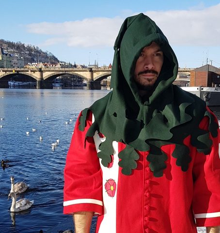 CHAPERON, STŘEDOVĚKÁ POKRÝVKA HLAVY - ZELENÁ