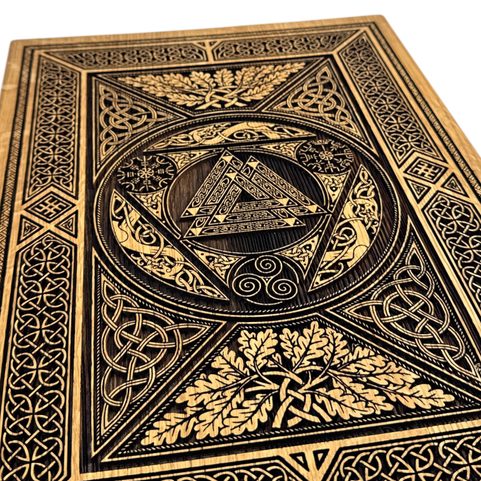 VALKNUT S DUBOVÝM LISTÍM NÁSTĚNNÁ DEKORACE, DŘEVO 32X44CM