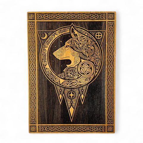 FENRIR - VLK NÁSTĚNNÁ DEKORACE, DŘEVO 32X46CM