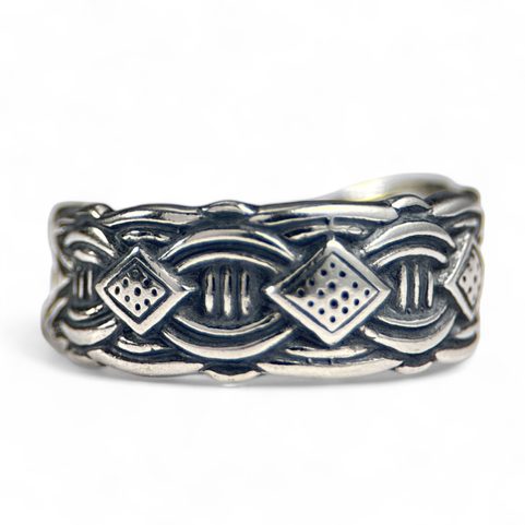 VIKINSKÝ STŘÍBRNÝ PRSTEN NASTAVITELNÝ, BORRE STYL, AG 925