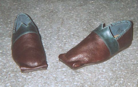 ANGLICKÉ RENESANČNÍ BOTY