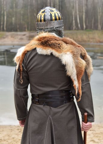 VIKINGSKÁ BRÝLOVÁ HELMA S KROUŽKOVÝM LÍMCEM