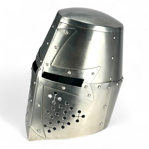 KBELCOVÁ PŘILBA S KŘÍŽI