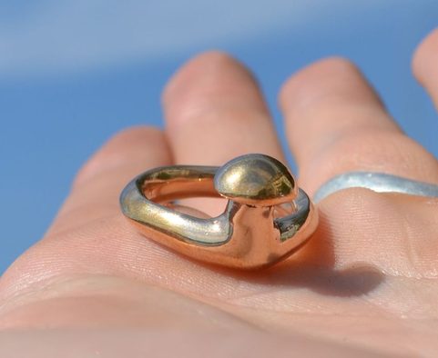 BRONZOVÁ KELTSKÁ SPONA NA OPASEK, OPPIDUM STRADONICE