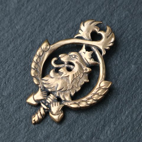 ČESKÝ LEV V LIPOVÉ RATOLESTI, PŘÍVĚSEK, BRONZ
