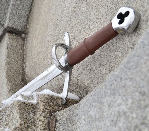 TREFOIL, SWORD WITH RING
