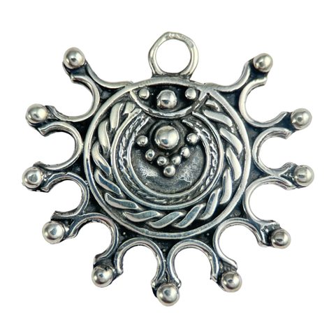 DEVANA, SLOVANSKÝ SLUNEČNÍ STŘÍBRNÝ PŘÍVĚSEK, AG 925, 14 G