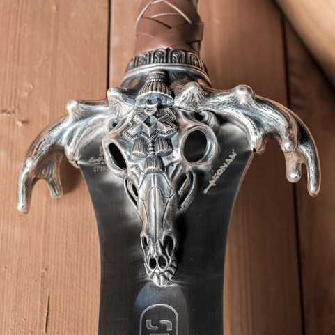 BARBAR CONAN, CONAN THE BARBARIAN, MEČ