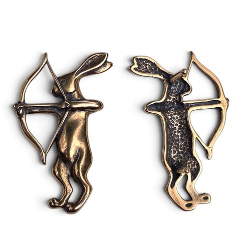 BRONZE BELT MOUNT, MEDIEVAL KILLER RABBIT ARCHER