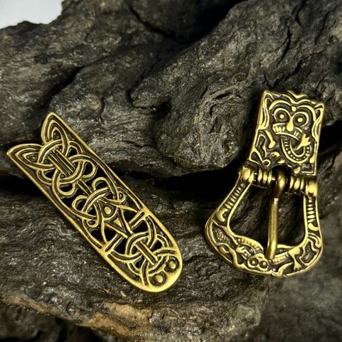 VIKINGSKÁ OPASKOVÁ SPONA A NÁKONČÍ