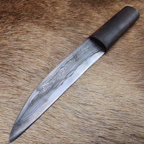 MEDIEVAL KNIFE, OLOMOUC, MORAVIA, 13TH CENTURY