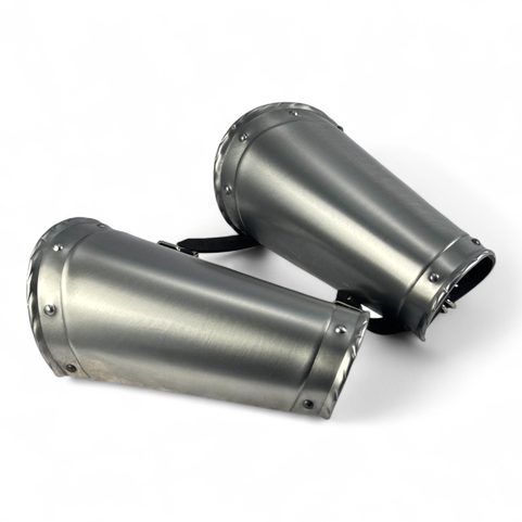 NÁTEPNÍKY V ŽELEZE, PÁR