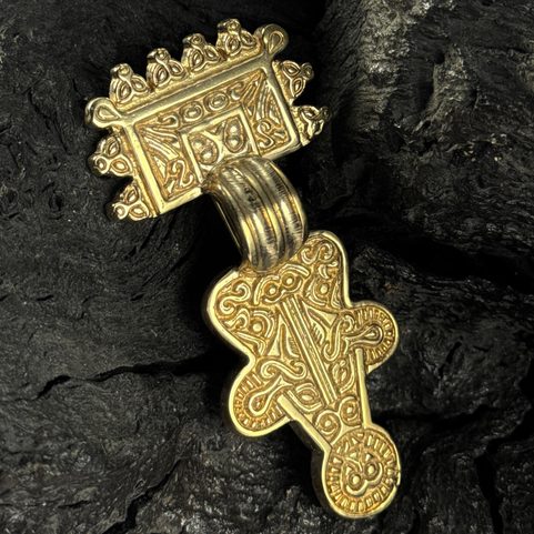 ANGLOSASKÁ BROŽ, VI. STOLETÍ, REPLIKA