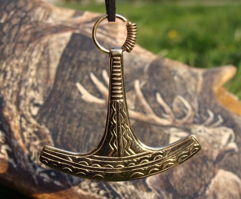 SEKERA BOHA UKKO, VELKÉ BRONZ, STAROFINSKÝ TALISMAN