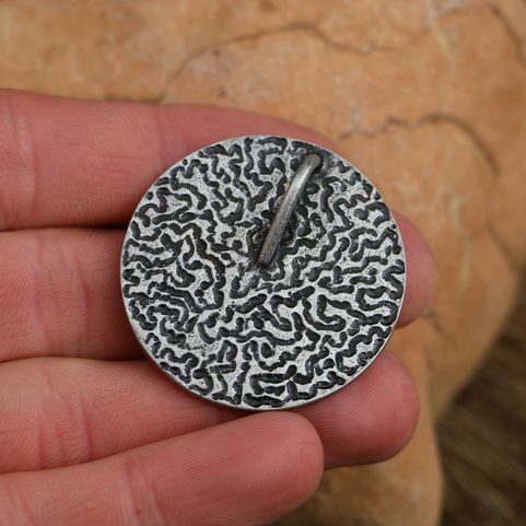 VEGVISIR - KOMPAS, ISLANDSKÁ RUNA, PŘÍVĚŠEK, ZINEK