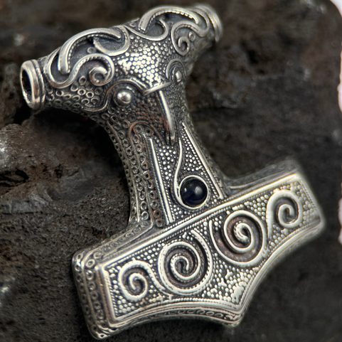 SCANIA - THOROVO KLADIVO, STŘÍBRNÝ PŘÍVĚSEK, AG 925