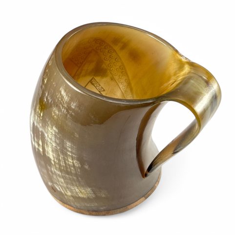 WALKNUT, VIKINGSKÝ POHÁR Z ROHOVINY